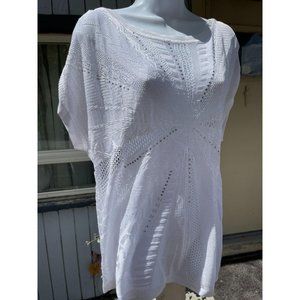 White House Black Market size S crochet blouse